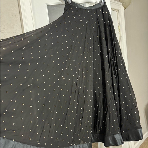 Black cape style lengha without cape - Picture 9 of 10